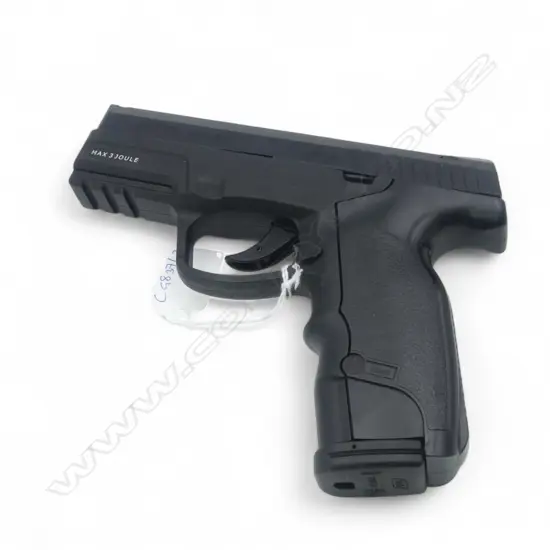 STEYR M9-A1 PISTOL, FIREARMS LICENCE REQ.