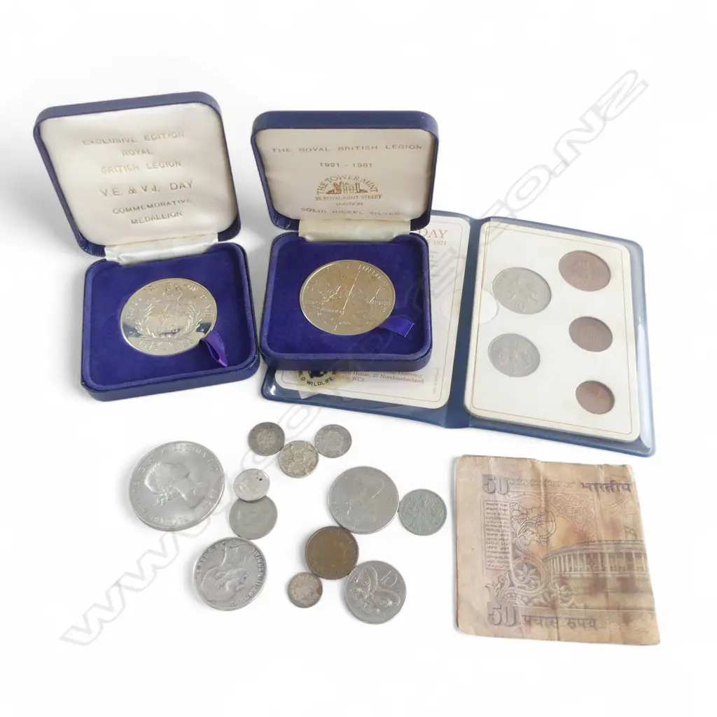 SMALL SELECTION WORLD COINS & MEDALLIONS Image 1++