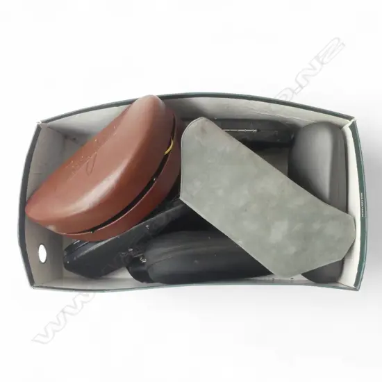 8 PRS SUNGLASSES, CASED