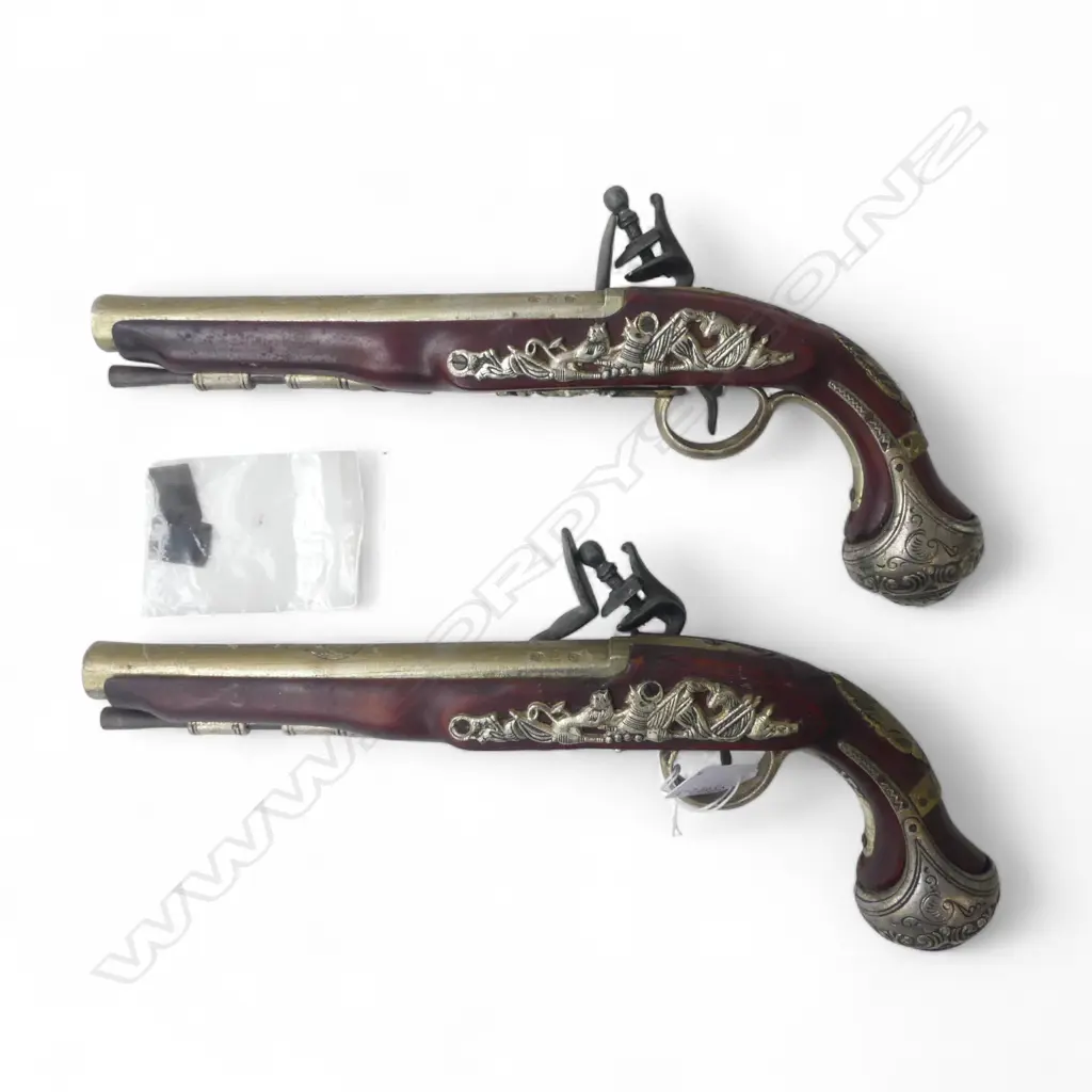PR OF ORNAMENTAL FLINTLOCK PISTOLS Image 1++