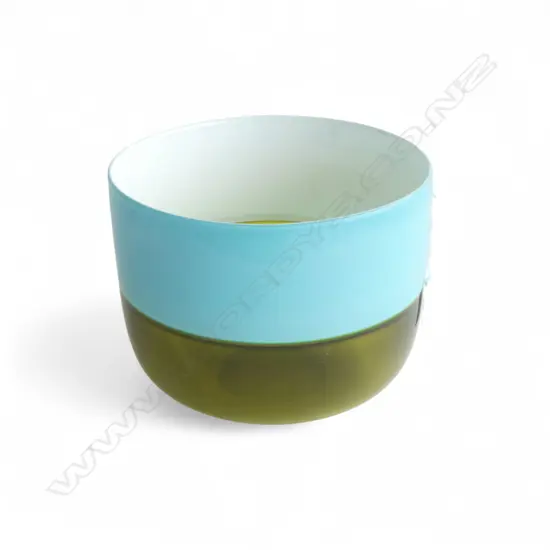 A DECORATIVE GLASS BOWL IN OLIVE AND LIGHT BLUE COLOUR 230 mm (dia)