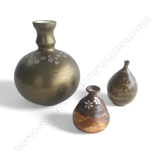 3 KEUM SUN LEE VASES, H.150, 90, 80mm