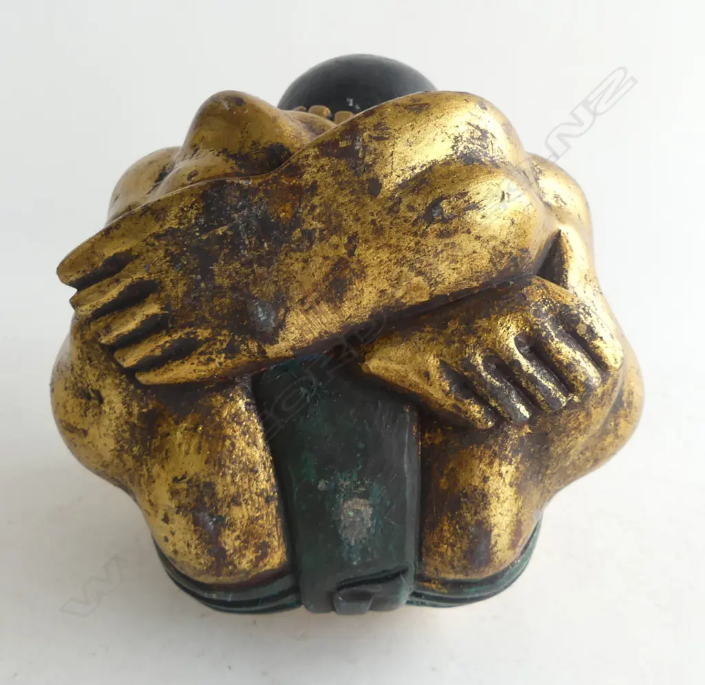 A PAIR OF GOLD PANTHERS 22mm (H)  AND A WEEPING BUDDHA FIGURINE 155mm (H) Image 1++
