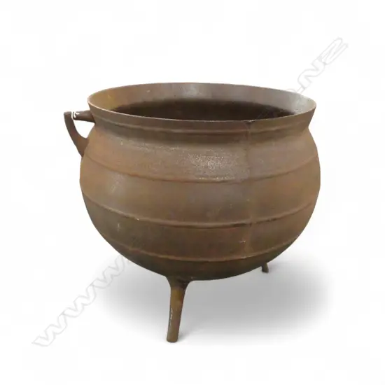 CAST IRON TRIPOT CAULDRON. Dia.540mm
