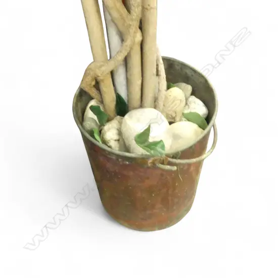 VINTAGE COPPER BUCKET H290MM WITH FAUX TREE H1750MM