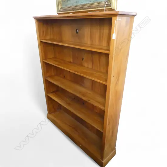 RECYCLED RIMU BOOKCASE 1180x250x1520mm