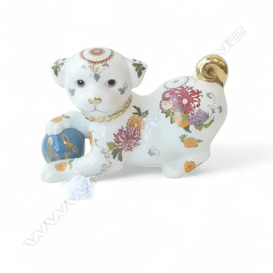 1987 FRANKLIN MINT 'THE IMPERIAL PUPPY OF SATSUMA' W.215mm