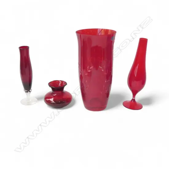 BOHEMIAN RED GLASS VASE H250MM & 3 SMALLER RED GLASS VASES