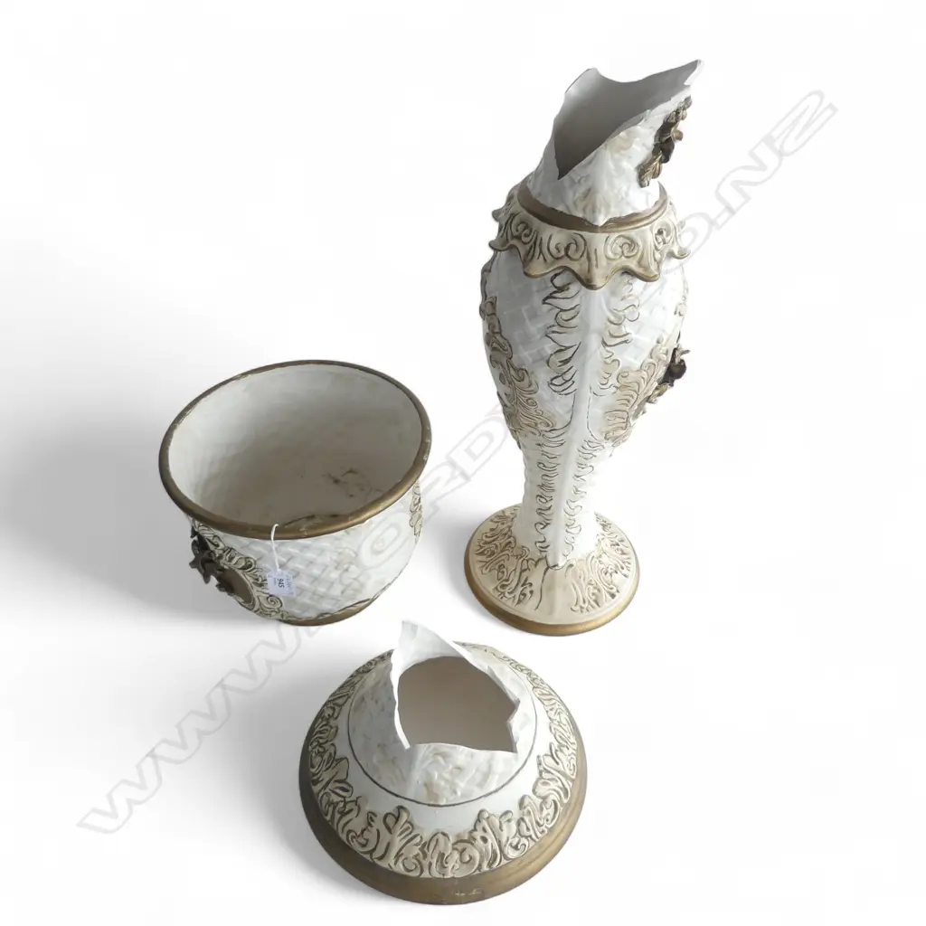 BEIGE & CREAM CAPODIMONTE JARDINERE on PEDESTAL STAND, H.840mm, Dia.260mm BASE IS BROKEN Image 1++