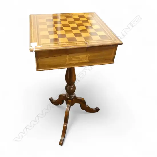 REPRO TRIPOD BASED, INLAID GAMES-TABLE WRITING-SLOPE COMBINATION  395 x 395 x 780mm