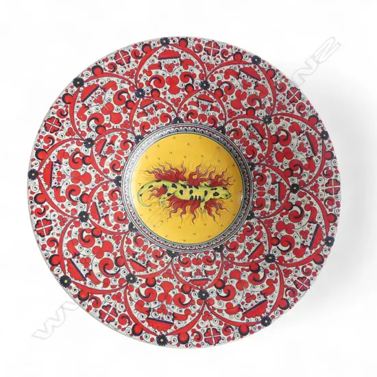 LARGE HAND PAINTED DERUTA CERAMIC DISH BY PATRIZIO CHIUCCHIU 400mm (DIAMETER)
