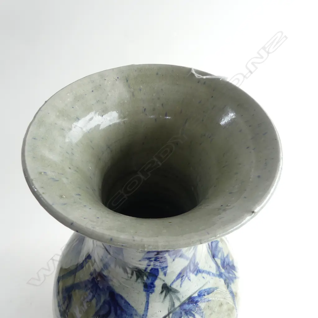 STUDIO POTTERY FLOOR VASE w. PAINTED FLORAL DECORATION H.630mm Image 1++