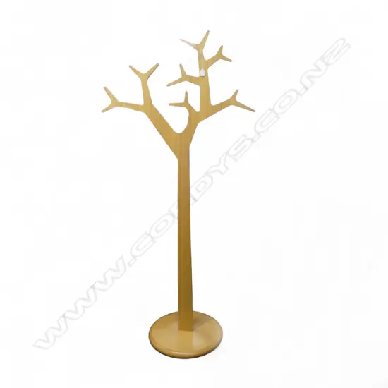 SWEDESE TREE COAT STAND BY MICHAEL YOUNG & KATRIN OLINA H.1940mm