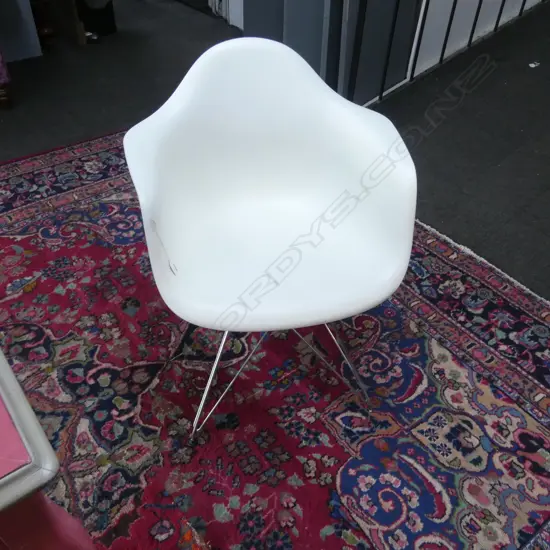 VITRA EAMES DAX ARMCHAIR - MADE IN GERMANY, AS NEW