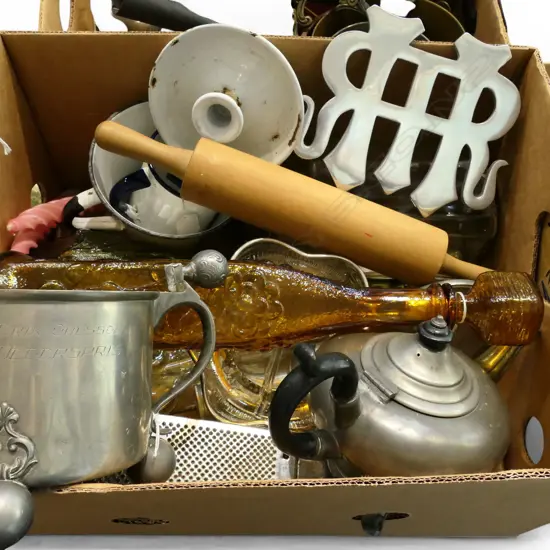 ASST. VINTAGE MAINLY KITCHEN WARE