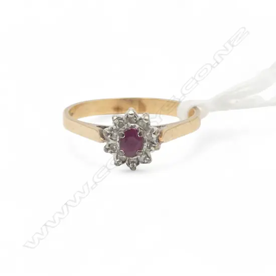 9ct GOLD RUBY & DIAMOND RING 2.22gms SIZE P1/2