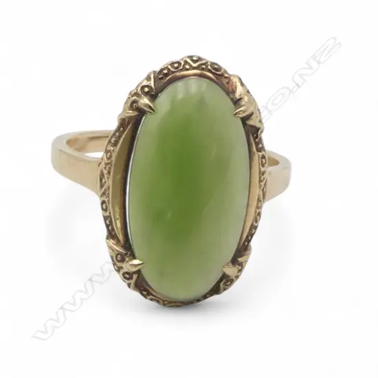 9ct GOLD & POUNAMU CABOCHON RING 3.69gms SIZE O