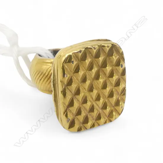 9CT GOLD SEAL 1.5gms