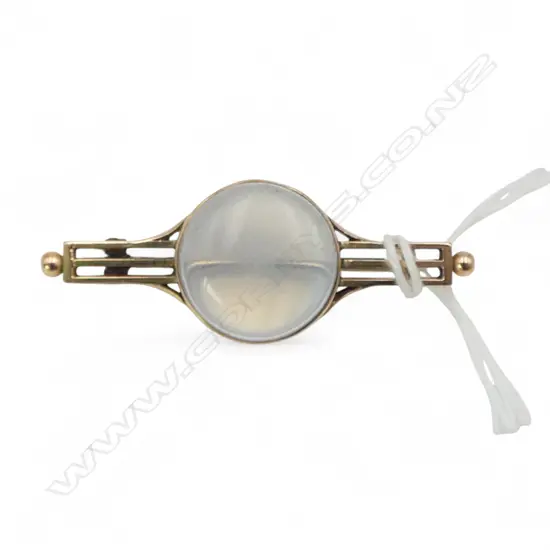 NZ colonial 15ct gold Paterson's signed moonstone brooch 10.5gms