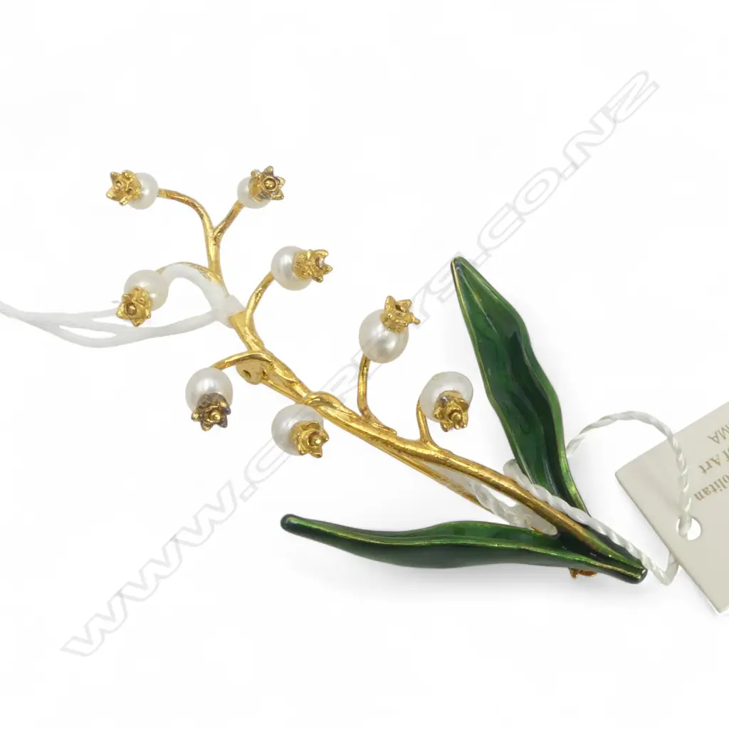 METROPOLITAN MUSEUM of ART BROOCH. pearl gilt & enamelled lily of the valley after Faberge. Boxed Image 1++
