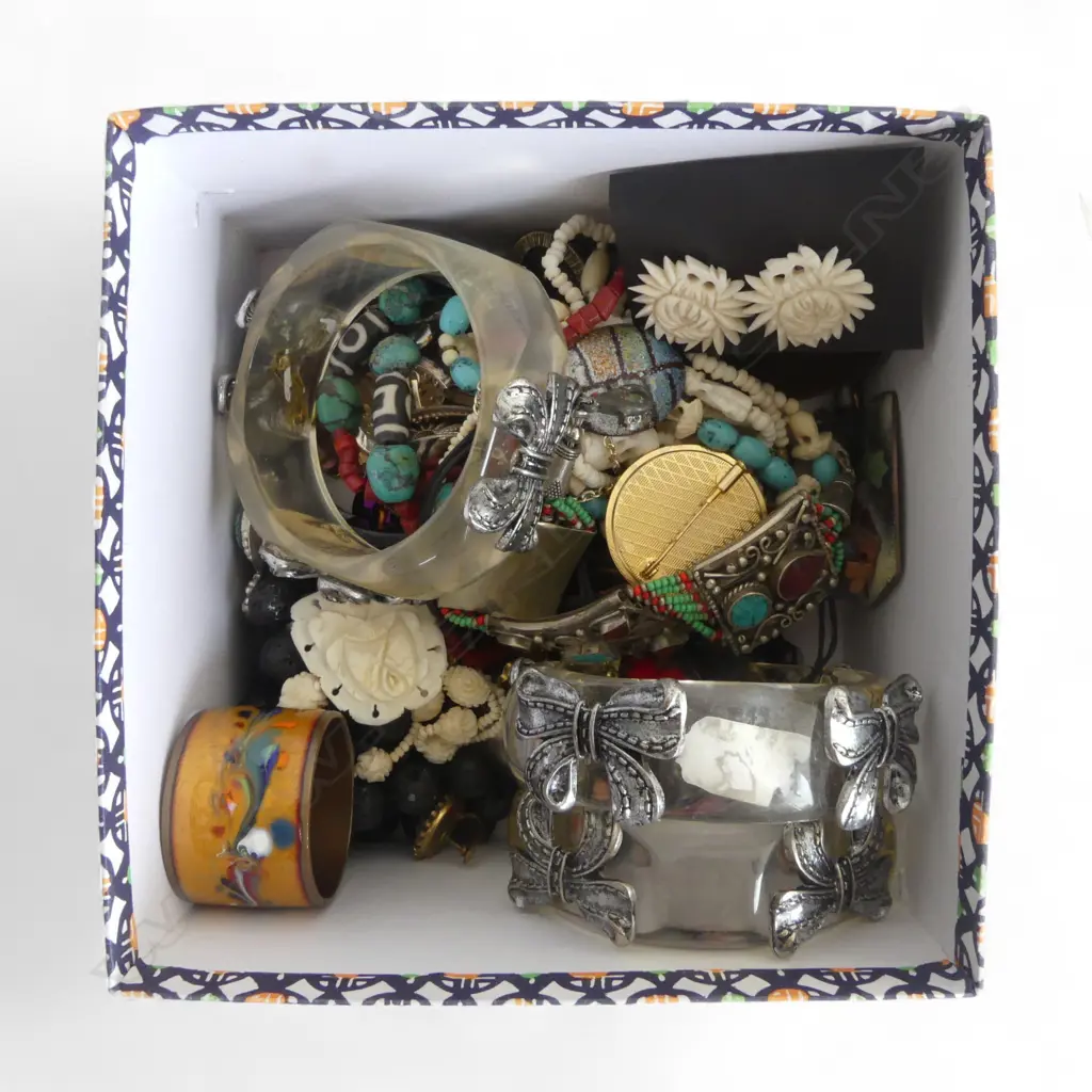 COSTUME JEWELLERY INCL. TRELISE COPPER BANGLES, ENAMEL ETC + SOME IVORY NECKLACES Image 1++
