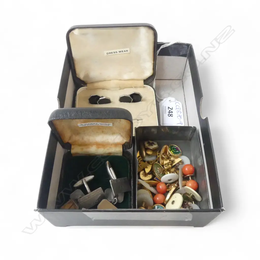 COLLECTION OF VINTAGE CUFFLINKS OF IRISH & ISLE OF MAN ORIGIN etc & 2 PRS. CORAL BUTTONS + EXTRA Image 1++