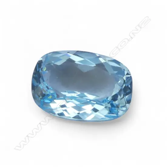 CUSHION CUT BLUE TOPAZ, 7ct 