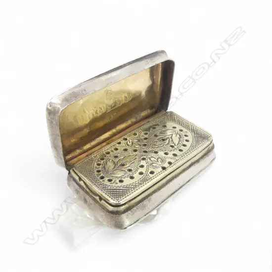 GEORGIAN STG SILVER VINAIGRETTE W.35mm. Birmingham 1809 by T Simpson & Son