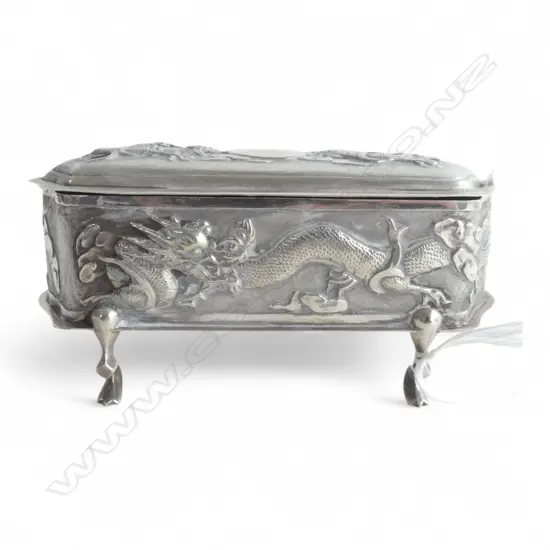 CHINESE SILVER BOX w. DRAGON DESIGN STAMPED HUNG CHONG & CO 124gms 120x50x55mm