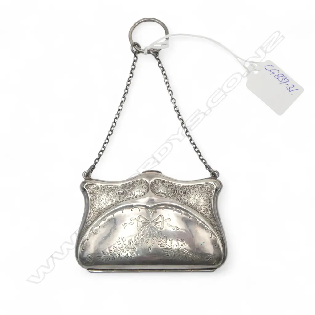 SILVER ENGRAVED Birmingham 1916 PURSE leather lined WITH CHAIN & FINGER RING Image 1++