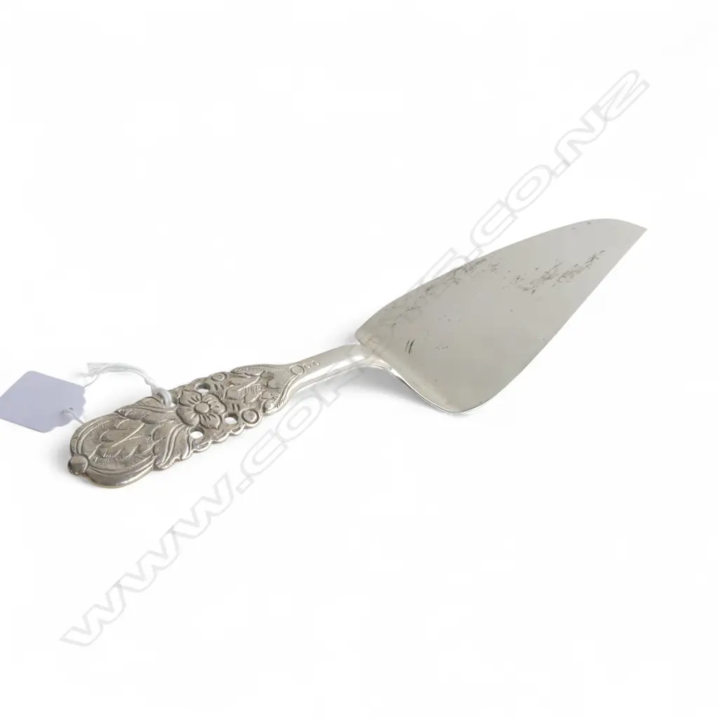 SILVER? SERVING SPOON STAMPED HAMILTON QUITO ECUADOR, 136gms Image 1++