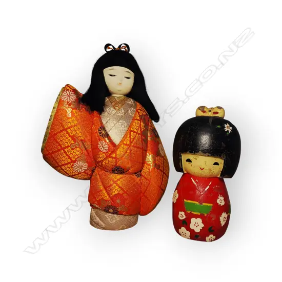 JAPANESE KIMEKOMI DOLL "BIKI" PLUS KOKESHI DOLL CANDLE