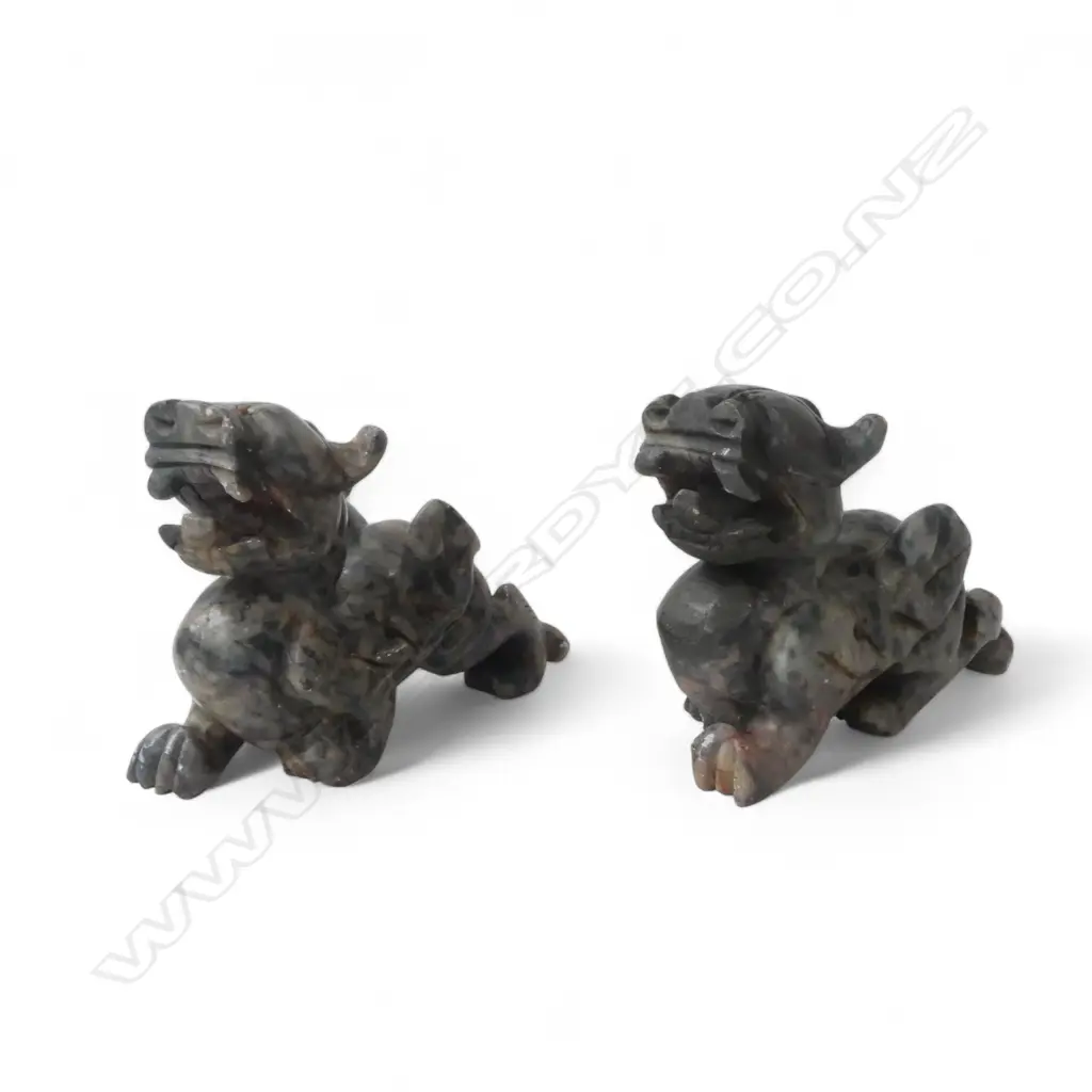 PR CARVED SOAPSTONE FOO DOG BOOK ENDS, L.200 x 150mm Image 1++