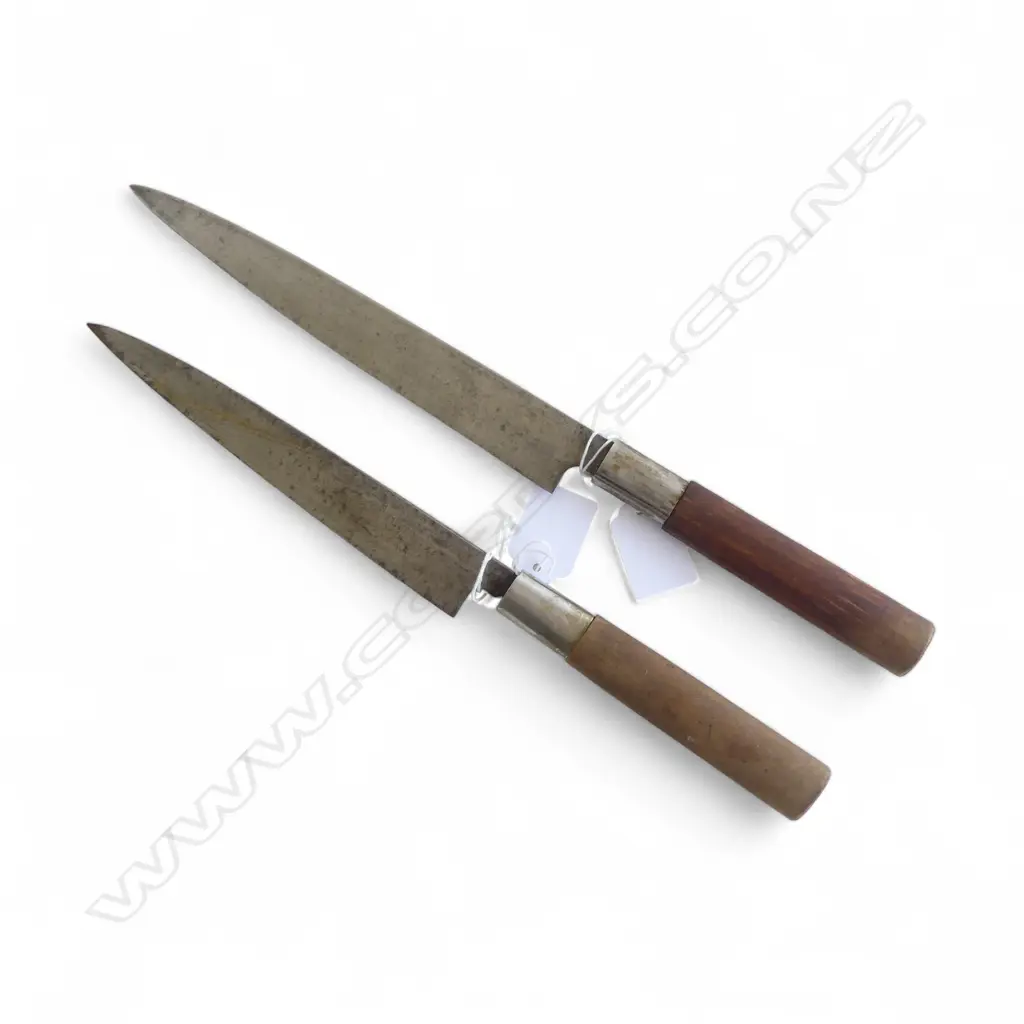 2 VINTAGE JAPANESE CHEF'S KNIVES, SIGNED to BLADE, tarnished Image 1++