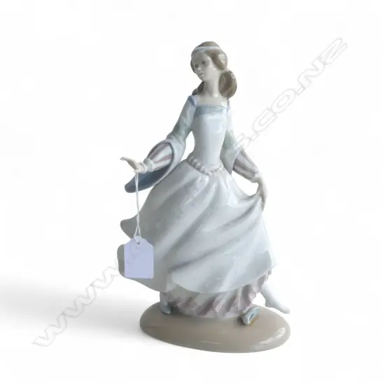 LLADRO FIGURE DANCING GIRL H240MM