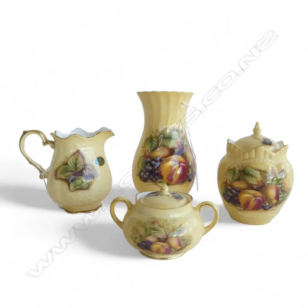 4PCS AYNSLEY CHINA ORCHARD GOLD PAT VASE H160 JUG & 2 LIDDED JARS Image 1++