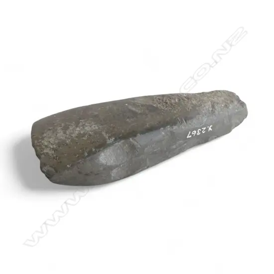 Y2367 REG.  MAORI STONE ADZE L140MM. Note: Must be a registered collector to purchase...