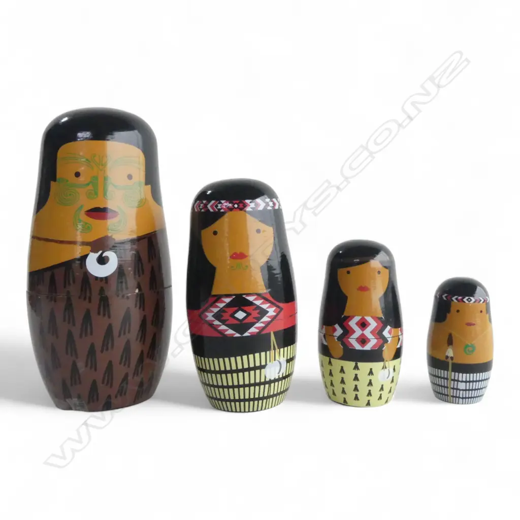 MAORI RUSSIAN DOLL H.140mm (4 PCES) Image 1++