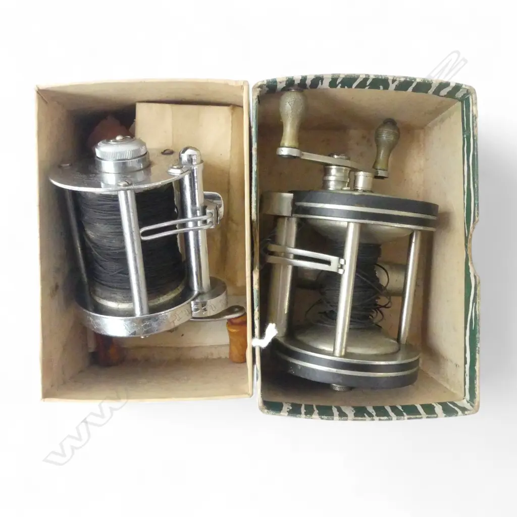 2 BOXED REELS; PFLUEGER SILKAST + 'KING LEVEL-WINDING' Image 1++