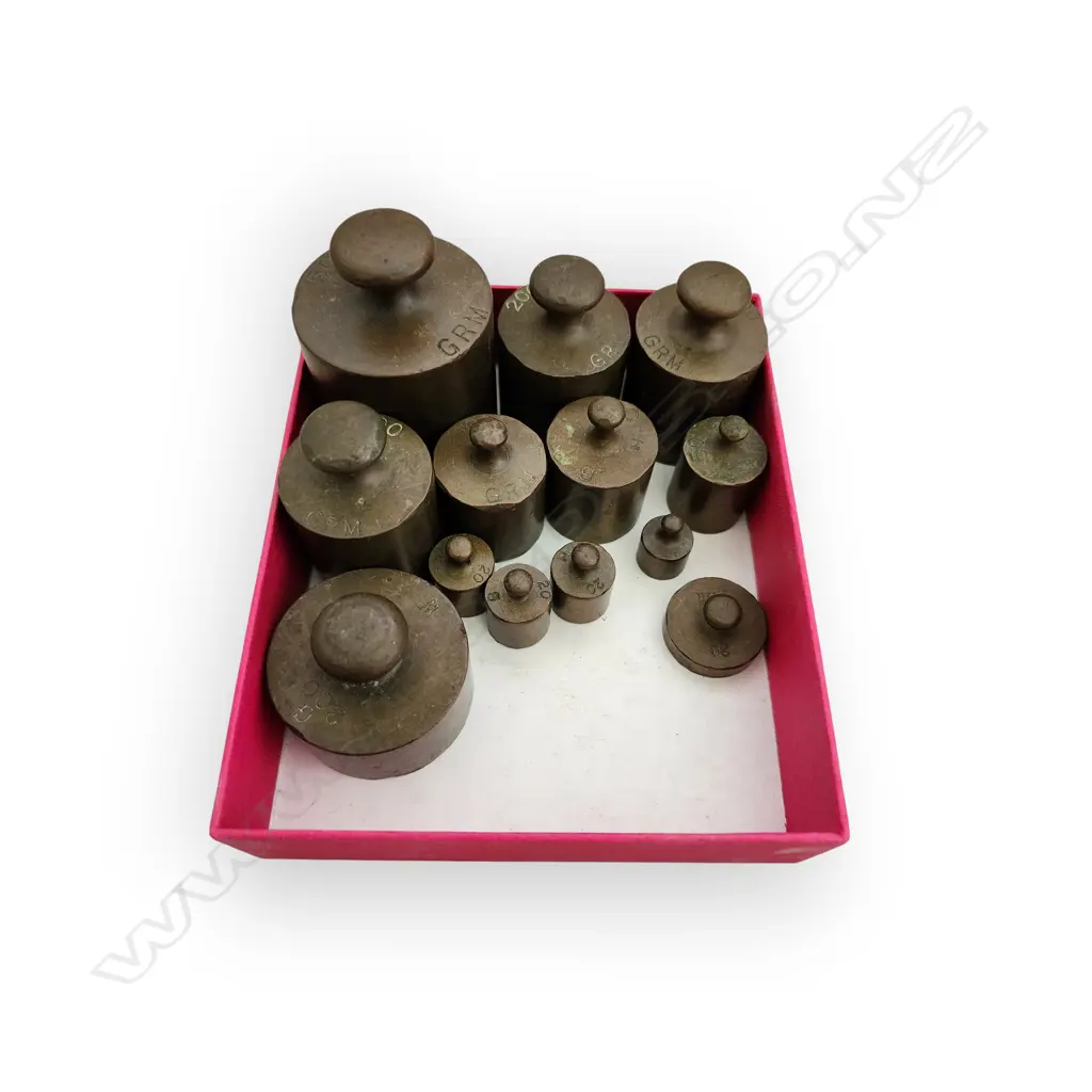 CYLINDRICAL BRASS SCALE WEIGHT SET 13 UNITS  Image 1++