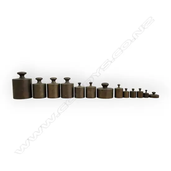 CYLINDRICAL BRASS SCALE WEIGHT SET 13 UNITS 