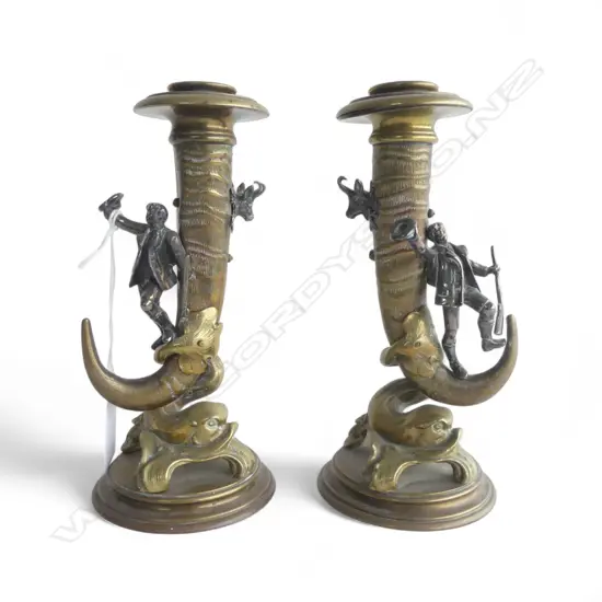 PR METAL CANDLSTICKS, HUNTING THEME H.175mm