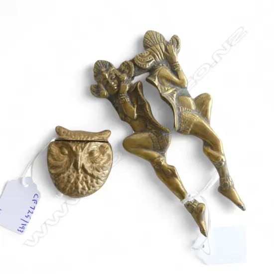 VINTAGE BRASS CABERET GIRLS NUT CRACKERS L140MM & GILT METAL OWL VESTA BOX H50MM