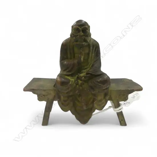 SMALL BRONZE SEATED FIGURE W.76mm