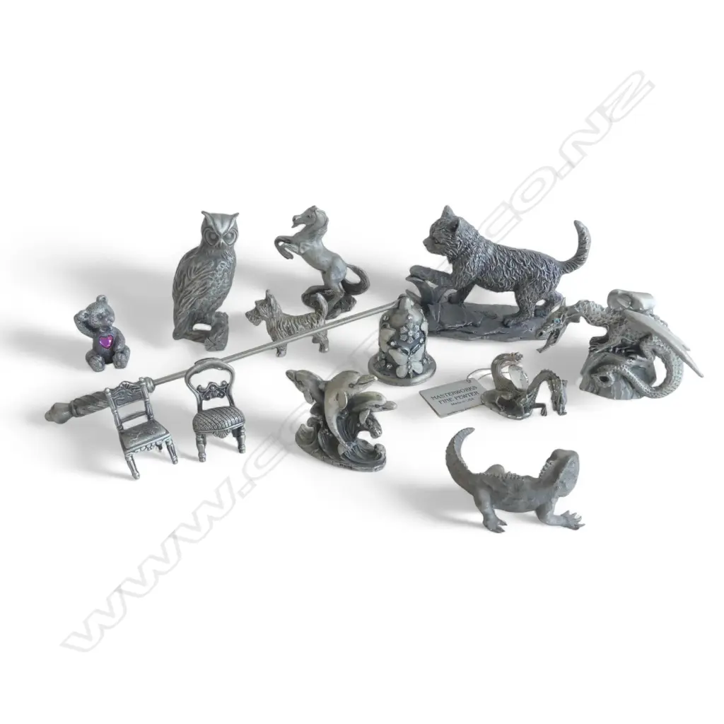 12 PC COLLECTION OF PEWTER ORNS DRAGONS ANIMALS TUATARA L80MM ETC Image 1++