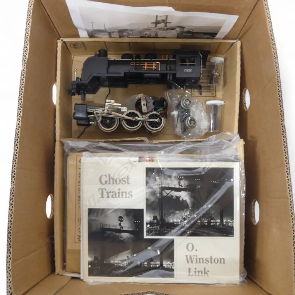 O GAUGE ELECTRIC ENGINE AF TRAIN BOOKS & MAGS Image 1++