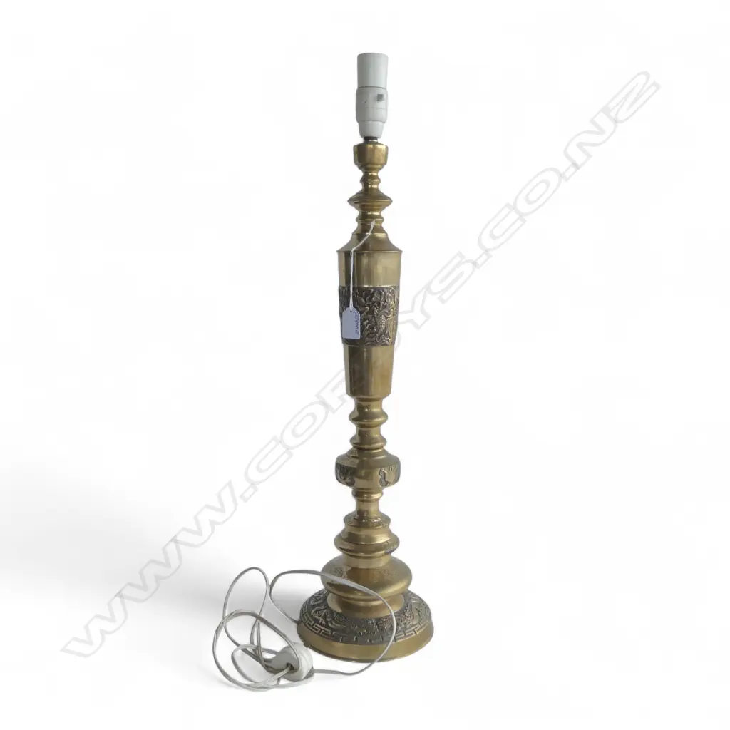 TALL CHINESE BRASS TABLE LAMP H.685mm Image 1++