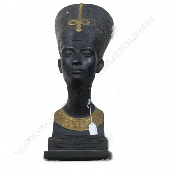 HEAVY SOLID PLASTER BUST OF NEFERTITI H.500mm REPAIRS