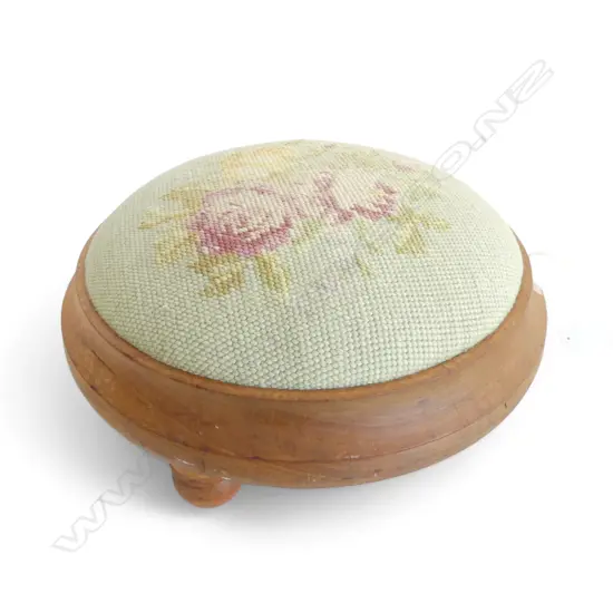 SMALL NEEDLEPOINT FOOTSTOOL Dia.270mm