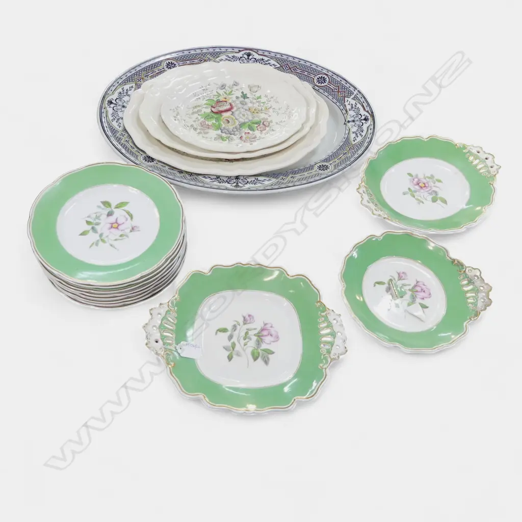 ASST. CHINA; 4 ASHETS (3 + 1 W.530mm), GREEN VICTORIAN DESSERT SET AF Image 1++